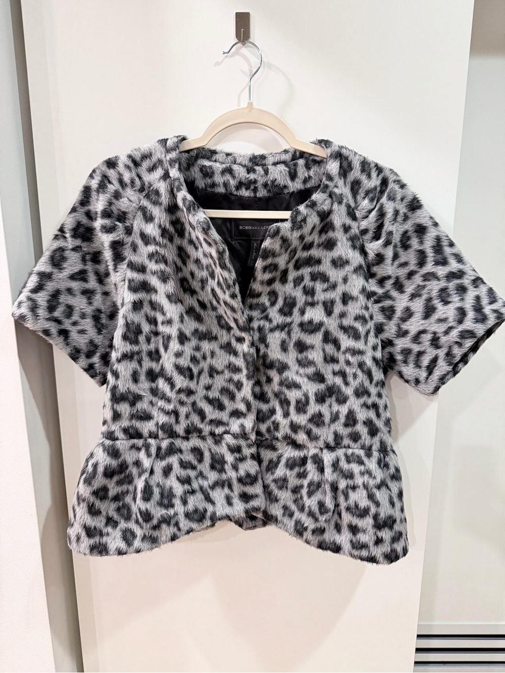 BCBGMAXAZRIA Davie Leopard Faux Fur Peplum Jacket NWT Size L